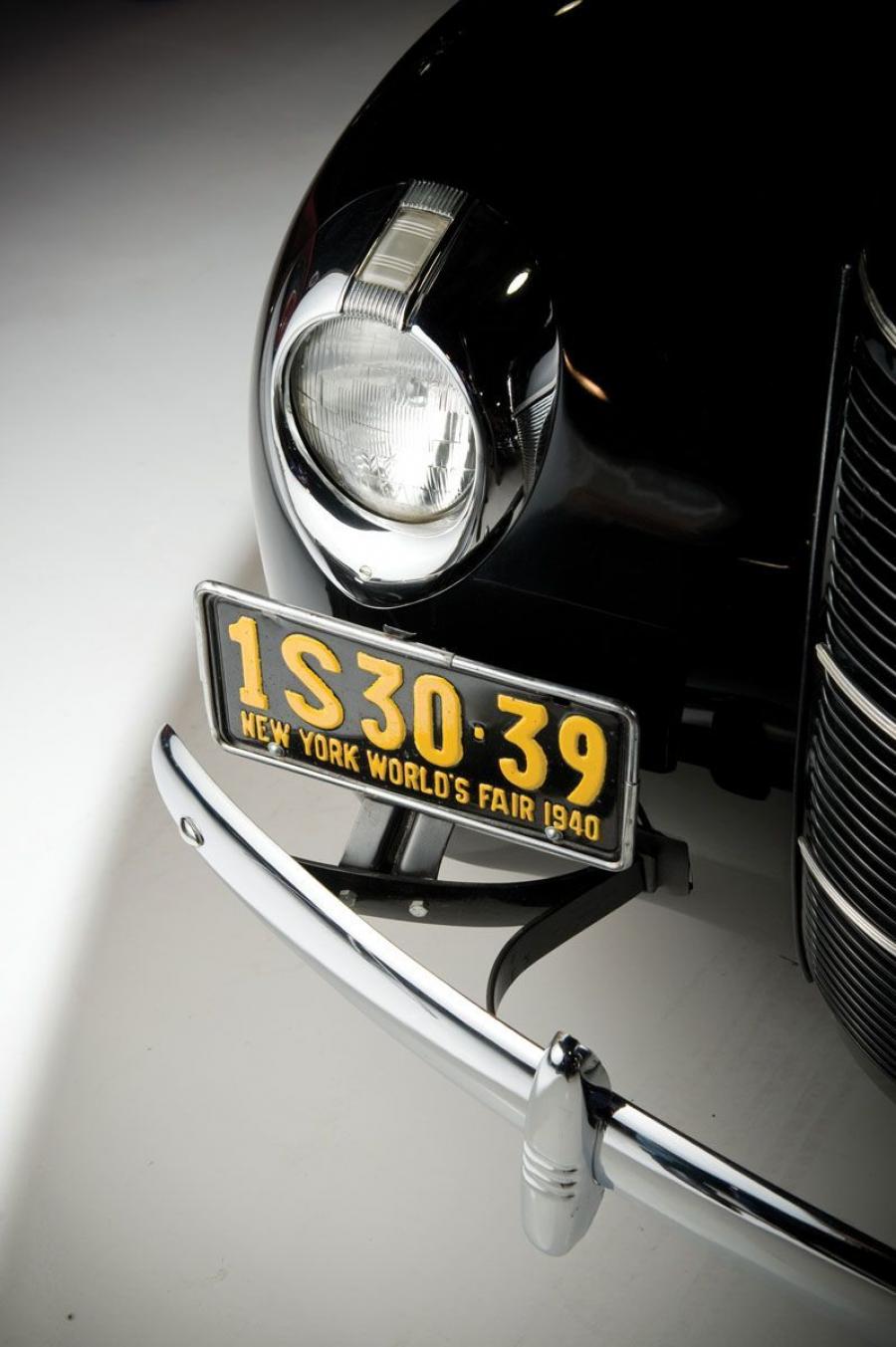  Ford Panel Brougham by Rollson 1940 года  (фото 11 из 18)